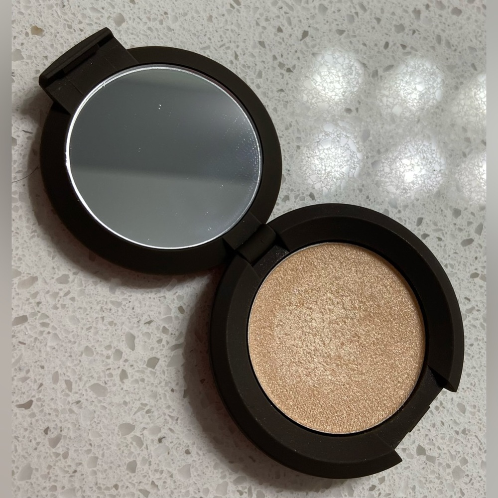 BECCA Shimmering Skin Perfector mini size shade Moonstone